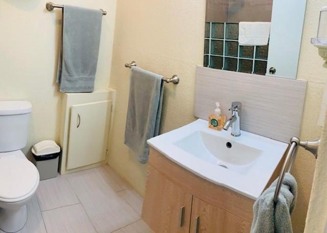 Kenridge Residences Saint James Esterno foto